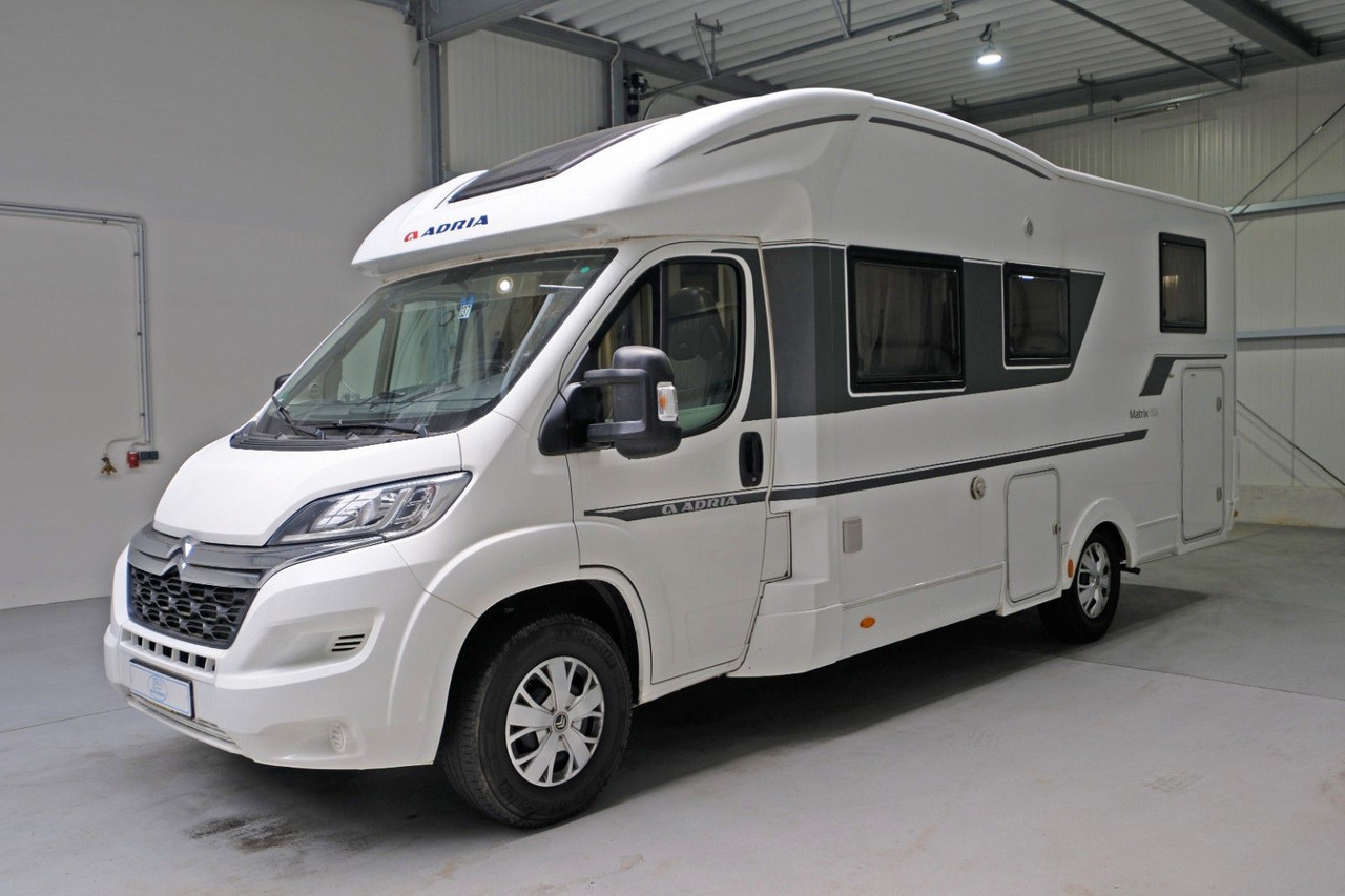 Adria Matrix M 670 SL/Einzelbetten+Hubbett/Klima/Solar - Полуинтегриран кемпер: снимка 2 Adria Matrix M 670 SL/Einzelbetten+Hubbett/Klima/Solar - Полуинтегриран кемпер: снимка 2