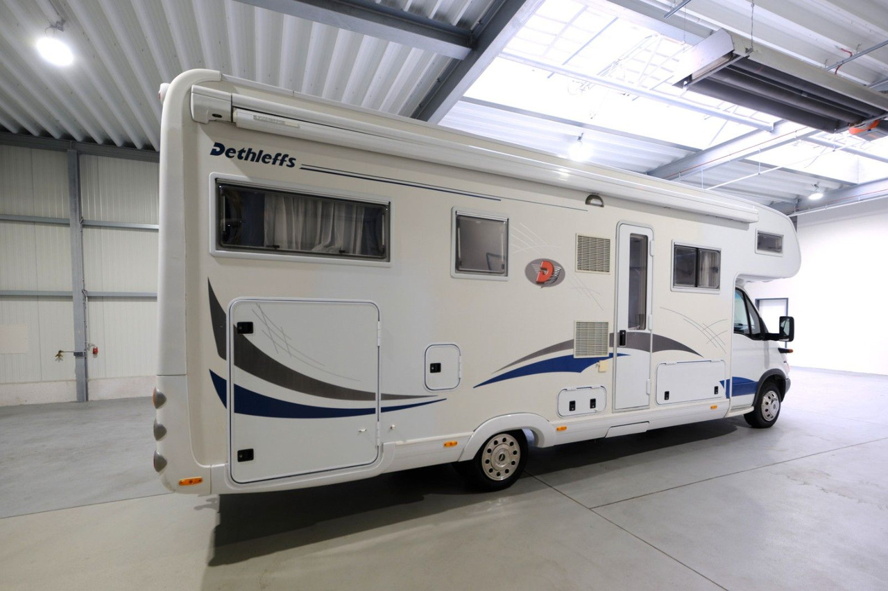 Dethleffs Globetrotter A 8000 XXL/Festbett/Garage/Solar - Алковен кемпер: снимка 5 Dethleffs Globetrotter A 8000 XXL/Festbett/Garage/Solar - Алковен кемпер: снимка 5