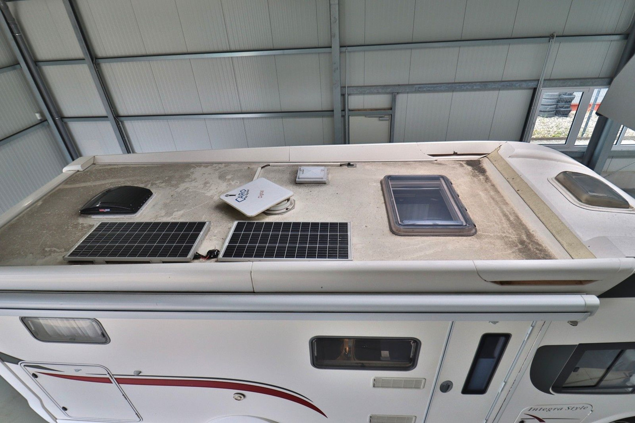 Eura Mobil Integra Style IS 700 EB/Einzelbetten+Hubbett - Интегриран кемпер: снимка 4 Eura Mobil Integra Style IS 700 EB/Einzelbetten+Hubbett - Интегриран кемпер: снимка 4