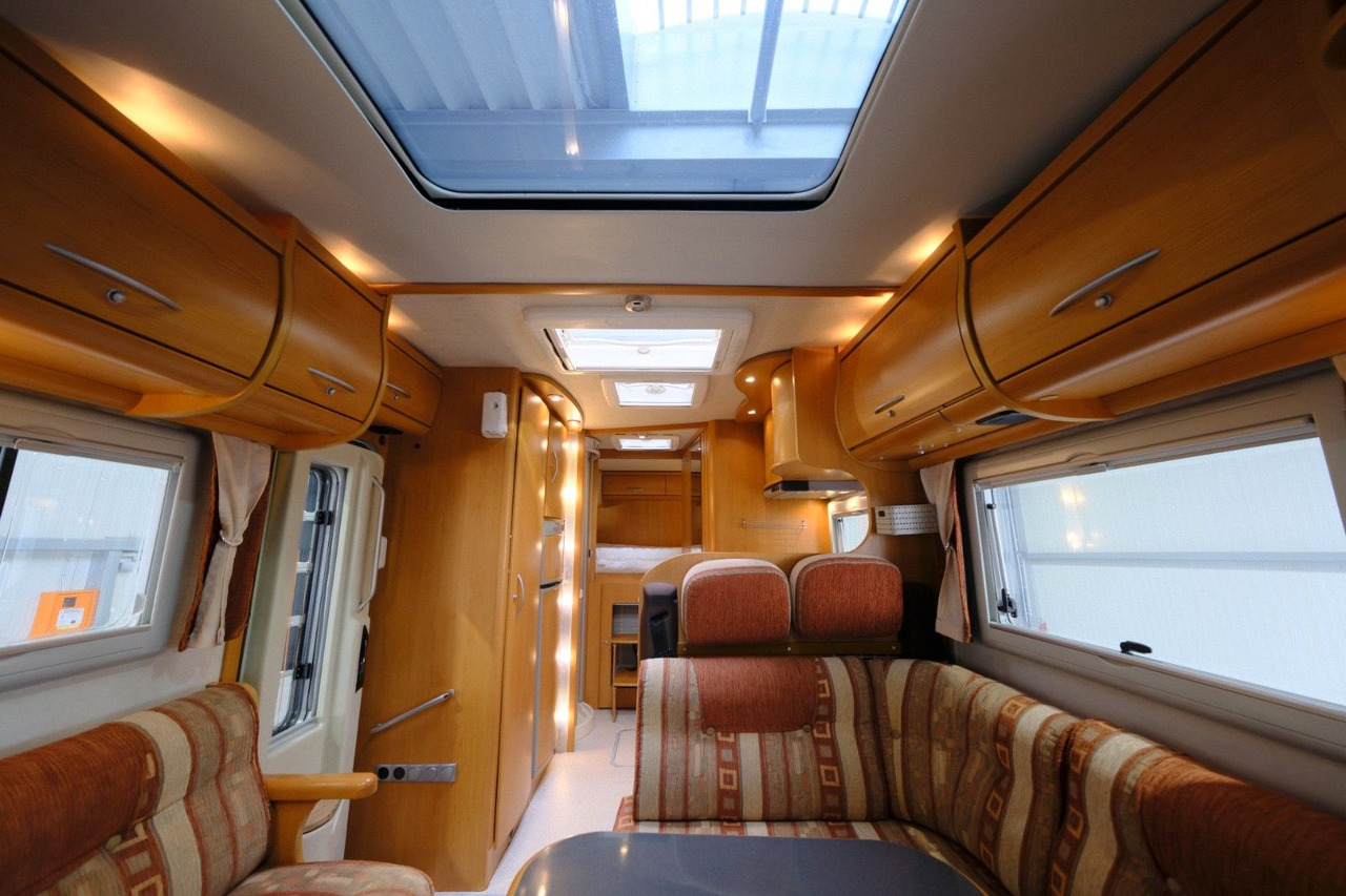 Frankia T 740 BD/Festbett/Garage/Klima/Solar/158 PS - Полуинтегриран кемпер: снимка 5 Frankia T 740 BD/Festbett/Garage/Klima/Solar/158 PS - Полуинтегриран кемпер: снимка 5