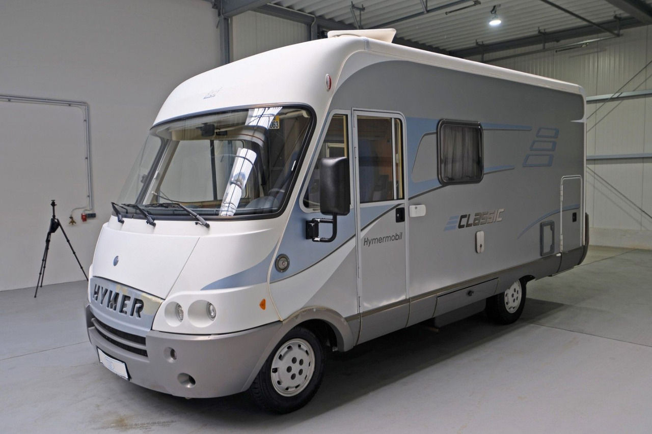 HYMER / ERIBA / HYMERCAR B 504 Classic/Festbett+Hubbett/Garage/Klima/Mar - Интегриран кемпер: снимка 2 HYMER / ERIBA / HYMERCAR B 504 Classic/Festbett+Hubbett/Garage/Klima/Mar - Интегриран кемпер: снимка 2