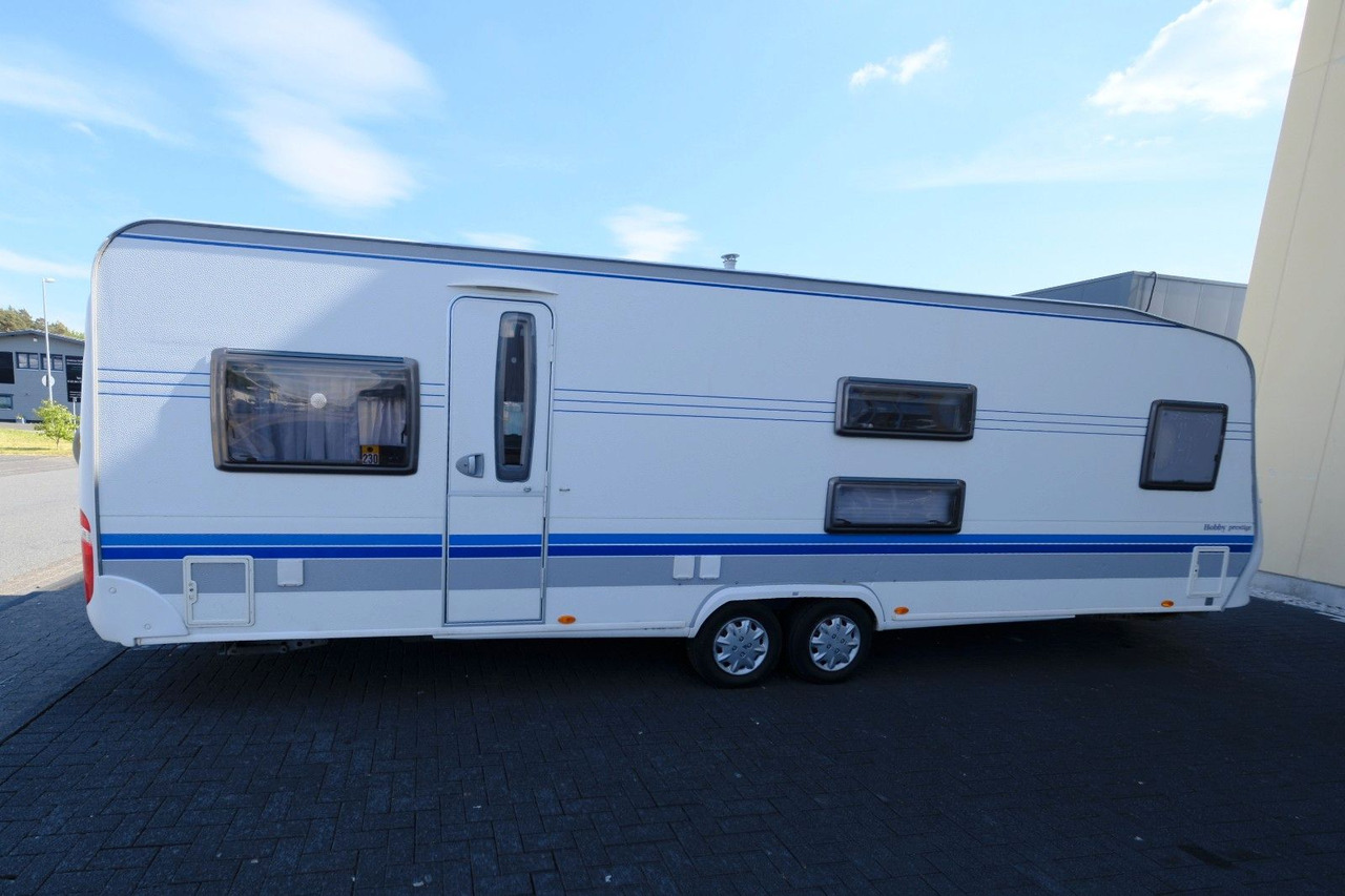 Hobby Prestige 720/Festbett+Etagenbett/Rundsitzgruppe - Каравана: снимка 3 Hobby Prestige 720/Festbett+Etagenbett/Rundsitzgruppe - Каравана: снимка 3