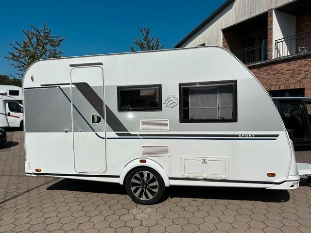 Knaus SPORT 400 LK - 1.HAND-FINANZIERUNG MÖGLICH Knaus SPORT 400 LK - 1.HAND-FINANZIERUNG MÖGLICH - Каравана: снимка 1 Knaus SPORT 400 LK - 1.HAND-FINANZIERUNG MÖGLICH Knaus SPORT 400 LK - 1.HAND-FINANZIERUNG MÖGLICH - Каравана: снимка 1