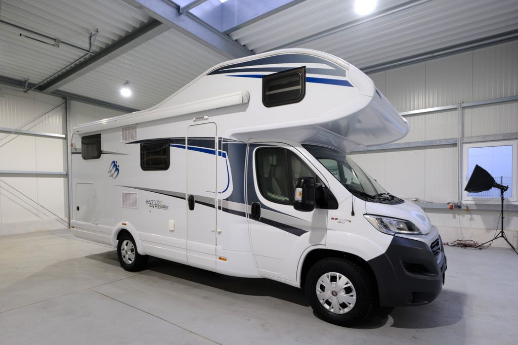 Алковен кемпер Knaus Sky Traveller 650 DG Superlight/Festbett/Garage: снимка 1