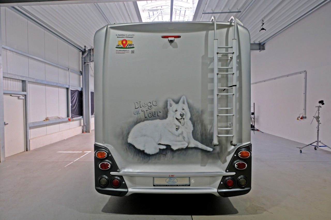 LMC Liberty A 700 G/ Festbett/Garage/6 Schlafplätze - Алковен кемпер: снимка 3 LMC Liberty A 700 G/ Festbett/Garage/6 Schlafplätze - Алковен кемпер: снимка 3