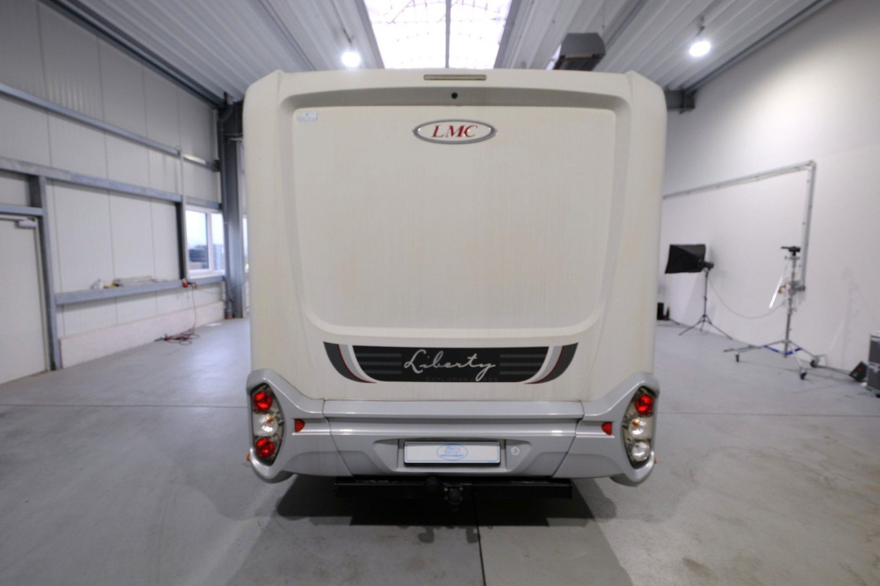 LMC Liberty Explorer I 665 G/Festbett+Hubbett/Solar - Интегриран кемпер: снимка 5 LMC Liberty Explorer I 665 G/Festbett+Hubbett/Solar - Интегриран кемпер: снимка 5