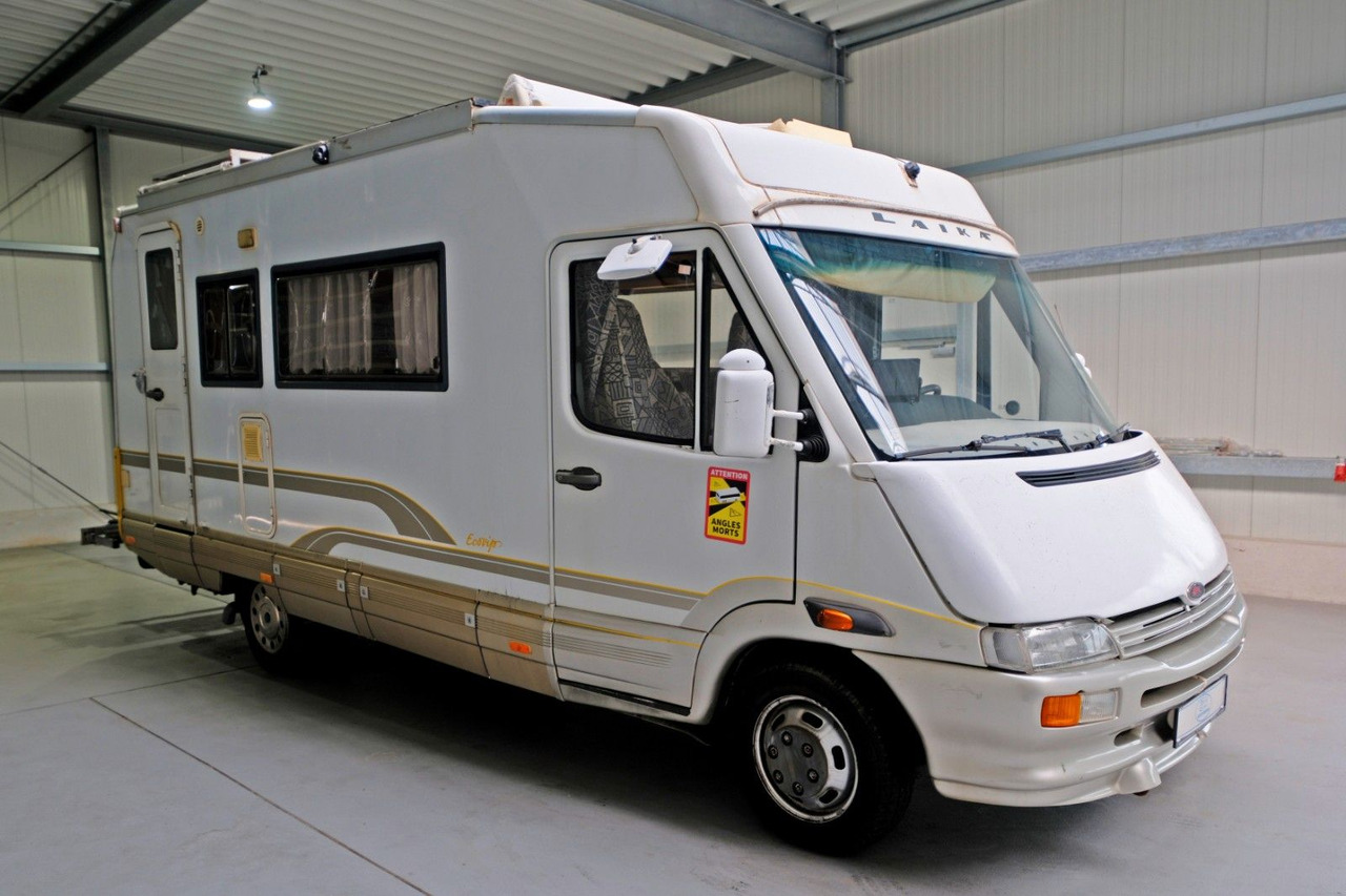 Laika Ecovip 400 I/Hubbett/Standklima/Markise/Solar - Интегриран кемпер: снимка 1 Laika Ecovip 400 I/Hubbett/Standklima/Markise/Solar - Интегриран кемпер: снимка 1