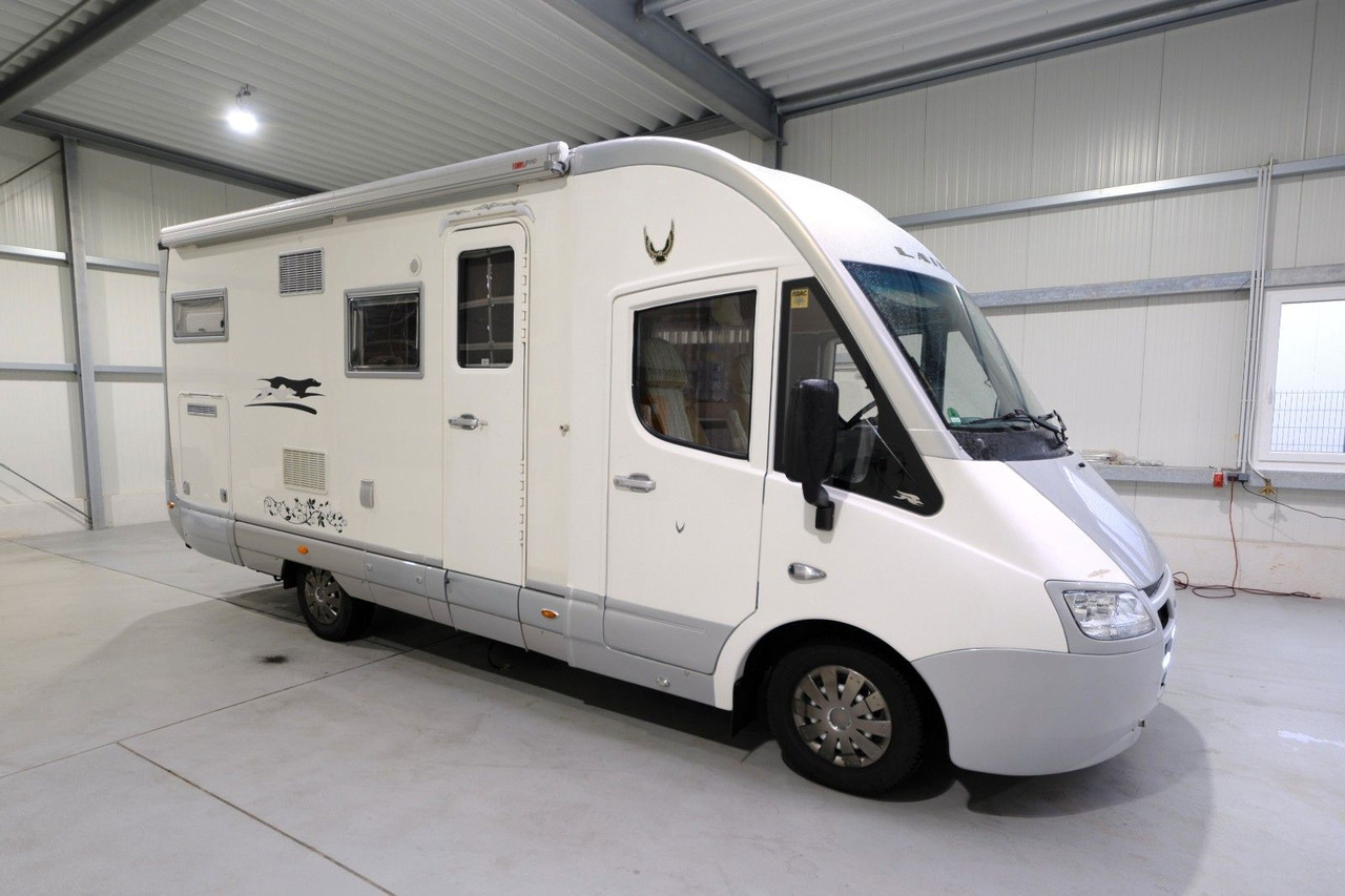 Laika Rexosline 650/Festbett+Hubbett/Klima/Markise - Интегриран кемпер: снимка 2 Laika Rexosline 650/Festbett+Hubbett/Klima/Markise - Интегриран кемпер: снимка 2
