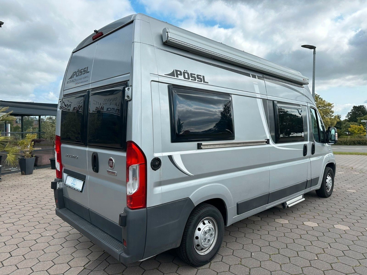 Pössl Roadstar 600 L Revolution/Festbett+Hubbett/TOP - Кемпер ван: снимка 4 Pössl Roadstar 600 L Revolution/Festbett+Hubbett/TOP - Кемпер ван: снимка 4