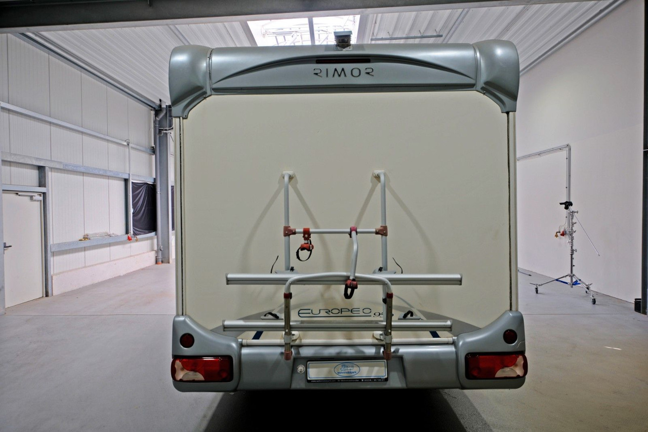 Rimor Europeo 95P/1.Hand/Einzelbetten/Garage/Klima - Полуинтегриран кемпер: снимка 3 Rimor Europeo 95P/1.Hand/Einzelbetten/Garage/Klima - Полуинтегриран кемпер: снимка 3