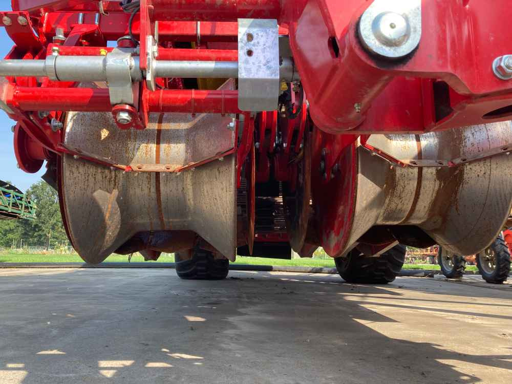 Grimme SE 150-60 UB - Картофокомбайн: снимка 4 Grimme SE 150-60 UB - Картофокомбайн: снимка 4