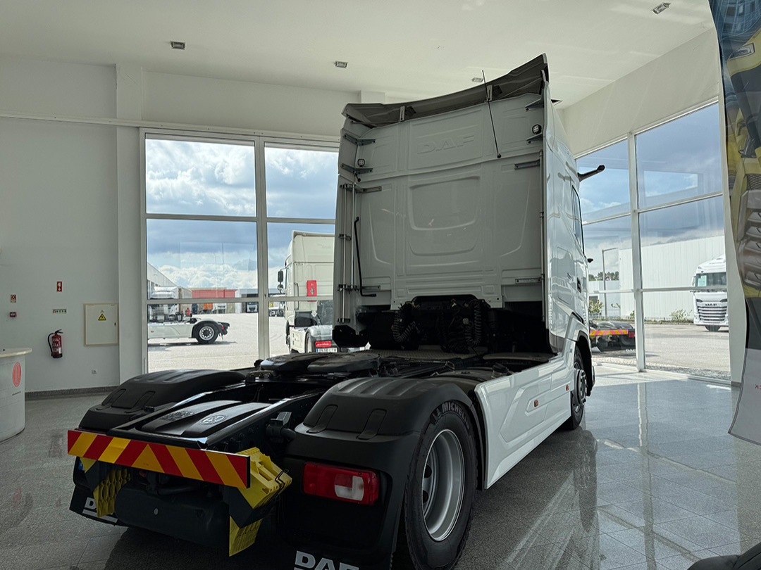 DAF XG 480 FT - Влекач: снимка 2 DAF XG 480 FT - Влекач: снимка 2