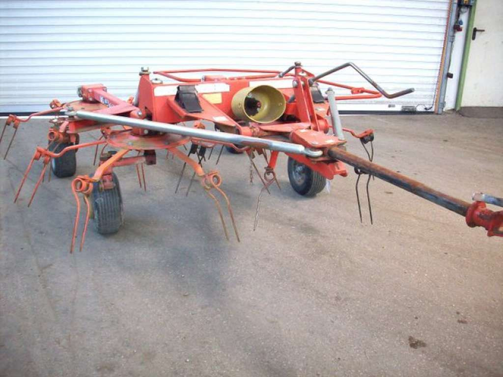 Fella TH 530 gezogen (10154) - Гребло/ Сенообръщачка: снимка 1 Fella TH 530 gezogen (10154) - Гребло/ Сенообръщачка: снимка 1