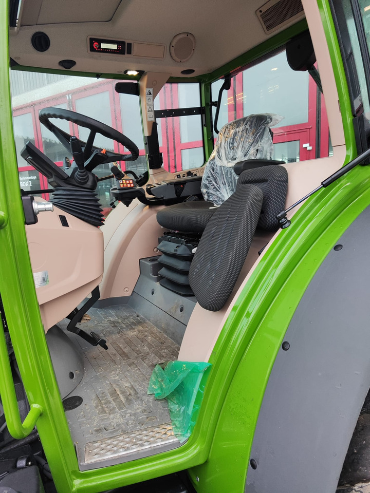 Fendt Vario 209 S Gen3 Power Setting2 (22908) - Трактор: снимка 5 Fendt Vario 209 S Gen3 Power Setting2 (22908) - Трактор: снимка 5