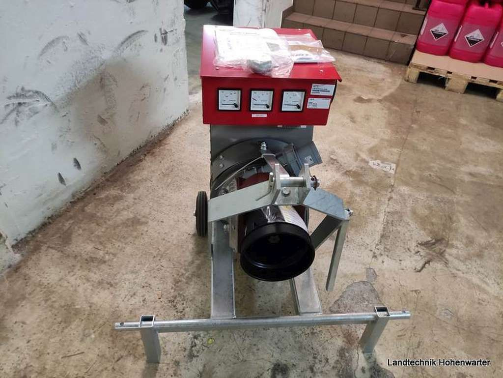 Gärtner 42 kVA Zapfwellenaggregat (14595) - Електрогенератор: снимка 2 Gärtner 42 kVA Zapfwellenaggregat (14595) - Електрогенератор: снимка 2