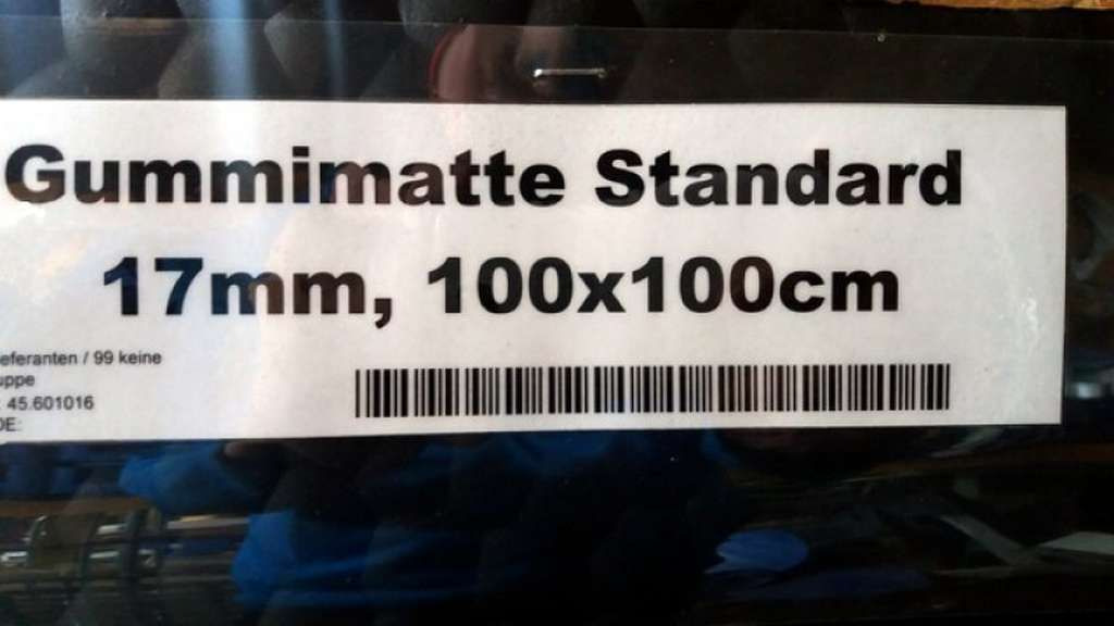 Grüter Puzzlematte Standard 100x100cm (08913) - Техника за животновъдство: снимка 3 Grüter Puzzlematte Standard 100x100cm (08913) - Техника за животновъдство: снимка 3