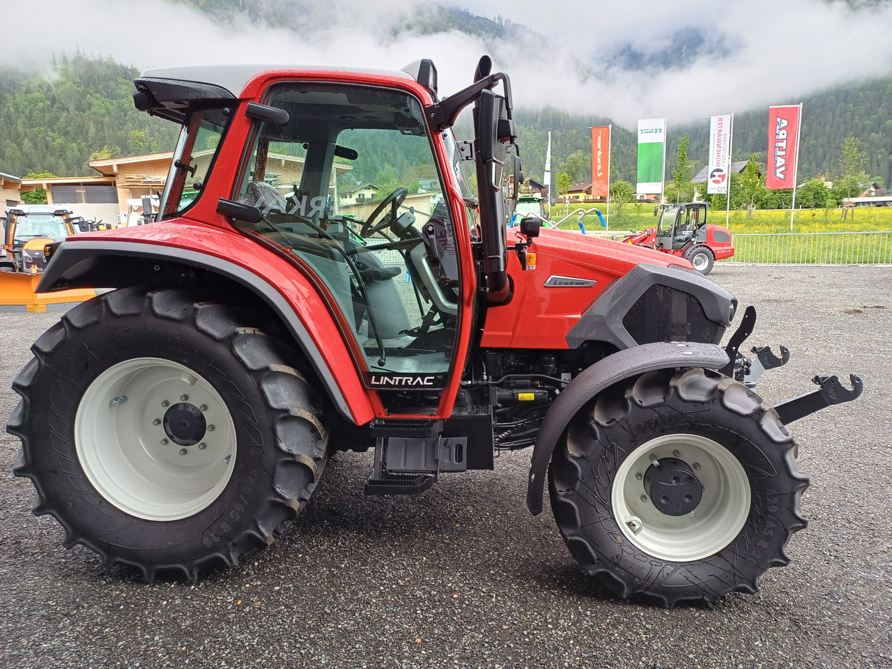 Lindner Lintrac 70 (23263) - Трактор: снимка 5 Lindner Lintrac 70 (23263) - Трактор: снимка 5