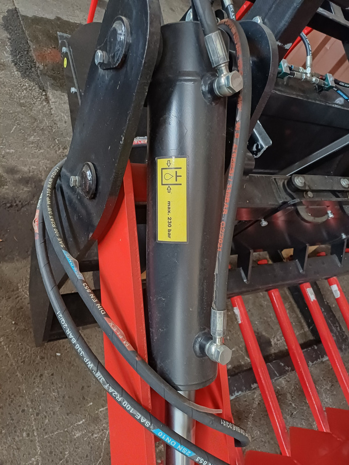 Stekro Ballenschneider Euro-Aufnahme (22307) - Оборудване за силаж: снимка 3 Stekro Ballenschneider Euro-Aufnahme (22307) - Оборудване за силаж: снимка 3