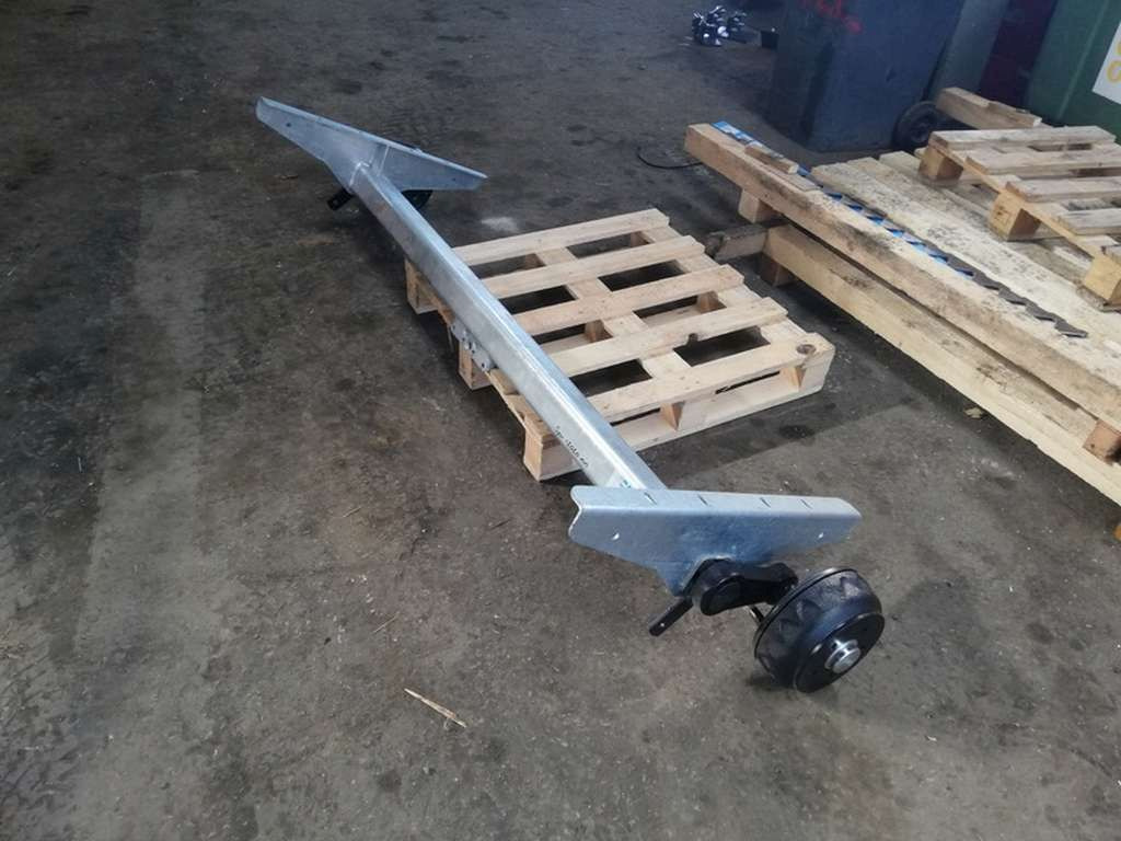 WM Meyer gefederte Bremsaches mit 2002mm Spur (14279) - Части на спирачната система за Ремарке за кола: снимка 1 WM Meyer gefederte Bremsaches mit 2002mm Spur (14279) - Части на спирачната система за Ремарке за кола: снимка 1