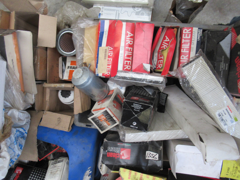 Diversen Partij filters: o.a brandstof, interieur, lucht & oliefilters - Горивен филтър за Лекотоварен автомобил: снимка 2 Diversen Partij filters: o.a brandstof, interieur, lucht & oliefilters - Горивен филтър за Лекотоварен автомобил: снимка 2