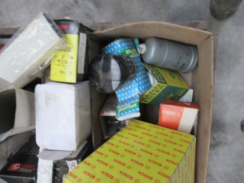 Diversen Partij filters: o.a brandstof, interieur, lucht & oliefilters - Горивен филтър за Лекотоварен автомобил: снимка 3 Diversen Partij filters: o.a brandstof, interieur, lucht & oliefilters - Горивен филтър за Лекотоварен автомобил: снимка 3