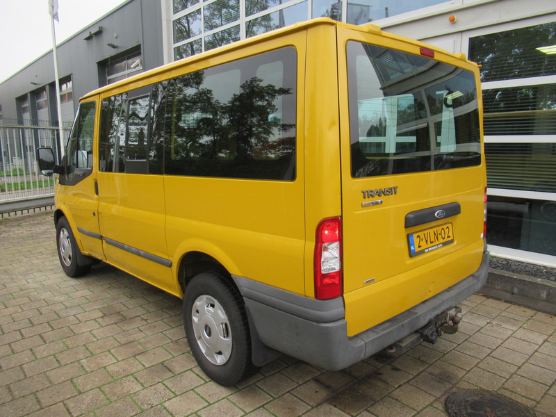 Ford Transit 140T330S 2.4 TDCI 103KW AWD 4x4 4WD - Малък ван: снимка 5 Ford Transit 140T330S 2.4 TDCI 103KW AWD 4x4 4WD - Малък ван: снимка 5