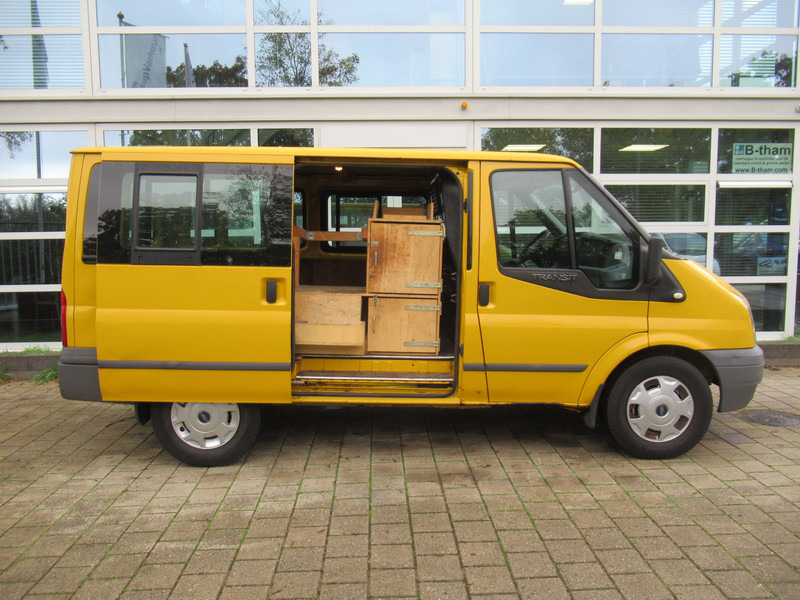 Ford Transit 140T330S 2.4 TDCI 103KW AWD 4x4 4WD - Малък ван: снимка 4 Ford Transit 140T330S 2.4 TDCI 103KW AWD 4x4 4WD - Малък ван: снимка 4
