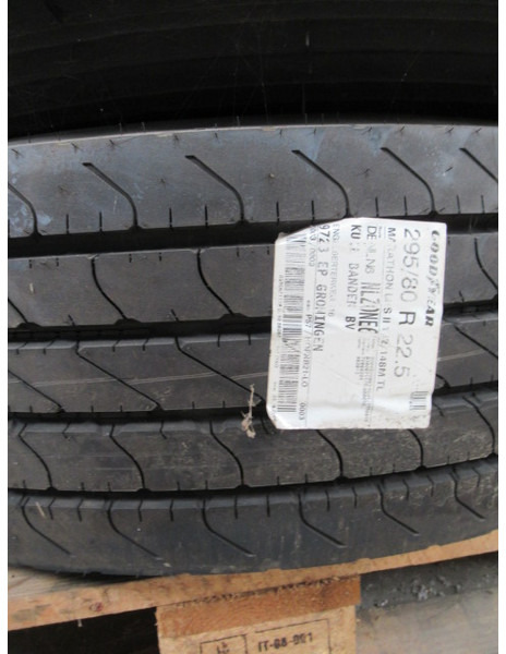 Goodyear 295/80 R 22.5 (DAF) - Гума за Камион: снимка 4 Goodyear 295/80 R 22.5 (DAF) - Гума за Камион: снимка 4
