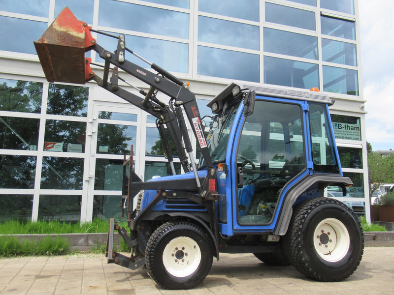 Iseki TF321H 4x4 + Cabine + Voorlader + Fronthef - Трактор: снимка 3 Iseki TF321H 4x4 + Cabine + Voorlader + Fronthef - Трактор: снимка 3