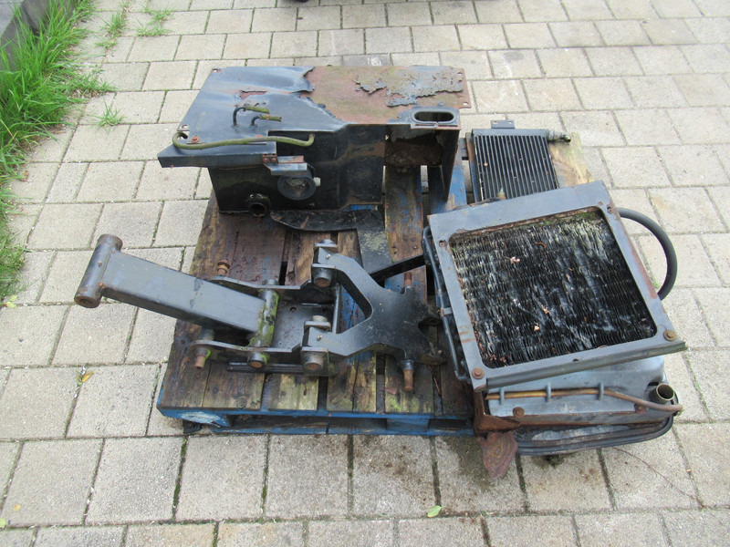 LM TRAC 285 Diverse onderdelen - Каросерия и екстериор за Строителна техника: снимка 3 LM TRAC 285 Diverse onderdelen - Каросерия и екстериор за Строителна техника: снимка 3