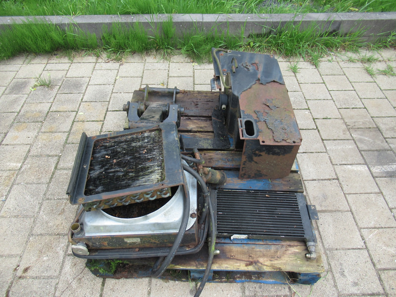 LM TRAC 285 Diverse onderdelen - Каросерия и екстериор за Строителна техника: снимка 2 LM TRAC 285 Diverse onderdelen - Каросерия и екстериор за Строителна техника: снимка 2