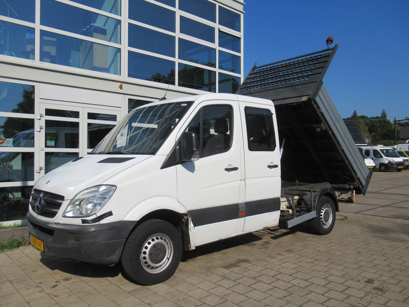 Mercedes-Benz Sprinter 311CDI DOKA Dubbelcabine 3-Z. / S. / W. Kipper Tipper - Бус самосвал, Бус с двойна кабина: снимка 2 Mercedes-Benz Sprinter 311CDI DOKA Dubbelcabine 3-Z. / S. / W. Kipper Tipper - Бус самосвал, Бус с двойна кабина: снимка 2