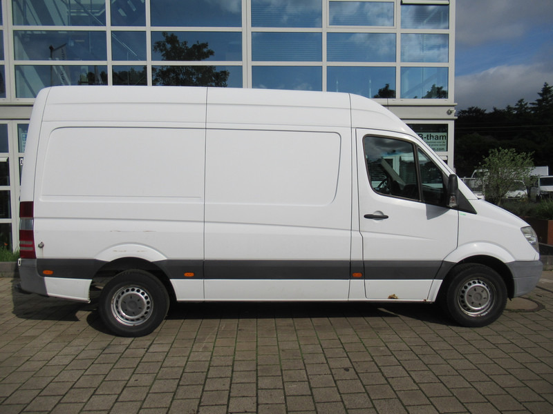Mercedes-Benz Sprinter 313 2.2 CDI 366 L2H2 AIRCO - Klima - Товарен бус: снимка 3 Mercedes-Benz Sprinter 313 2.2 CDI 366 L2H2 AIRCO - Klima - Товарен бус: снимка 3