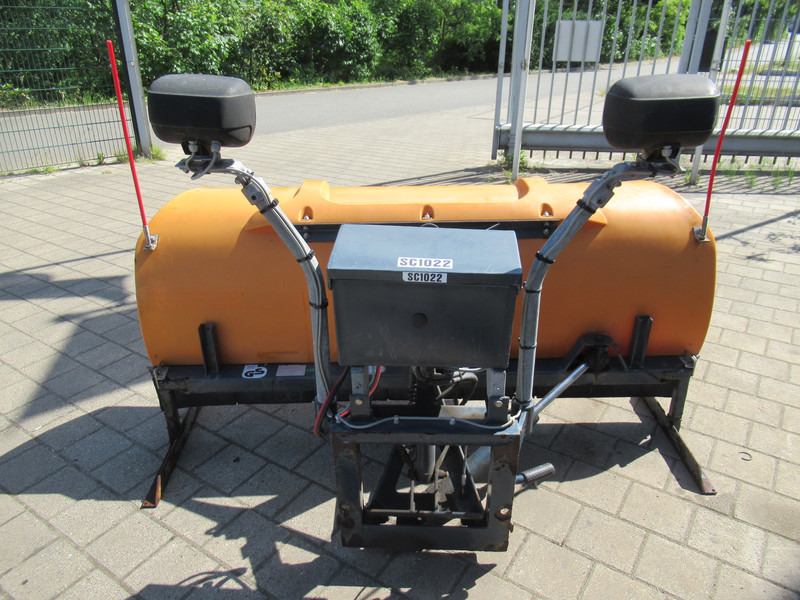 NIDO SNK 21 EPZ 180 12V 210CM Sneeuwploeg Schneepflug Snowplow - Гребло за сняг: снимка 2 NIDO SNK 21 EPZ 180 12V 210CM Sneeuwploeg Schneepflug Snowplow - Гребло за сняг: снимка 2