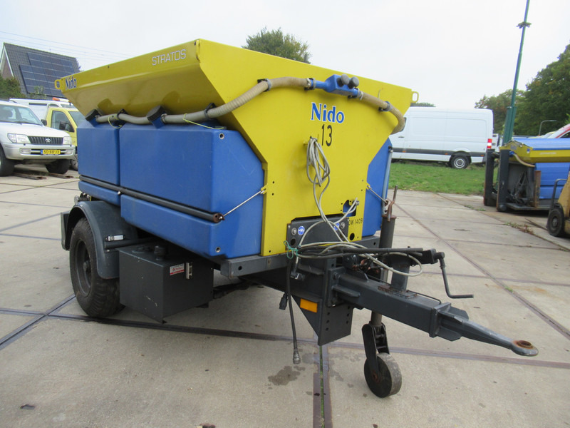NIDO Stratos B17KR-21 AWCLN-350 1,7M3 + 850L Salzstreuer Zoutstrooier Saltspreader - Машина за разпръскване на сол/ Пясък: снимка 2 NIDO Stratos B17KR-21 AWCLN-350 1,7M3 + 850L Salzstreuer Zoutstrooier Saltspreader - Машина за разпръскване на сол/ Пясък: снимка 2