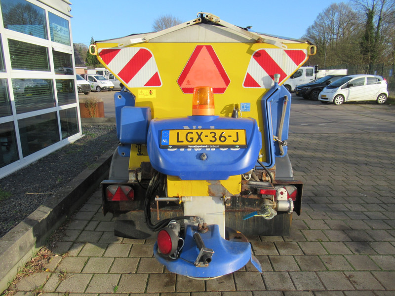 NIDO Stratos B17KR-21 AWCLN-350 1,7m3 + 850 L. Salzstreuer Saltspreader Zoutstrooier - Машина за разпръскване на сол/ Пясък: снимка 4 NIDO Stratos B17KR-21 AWCLN-350 1,7m3 + 850 L. Salzstreuer Saltspreader Zoutstrooier - Машина за разпръскване на сол/ Пясък: снимка 4