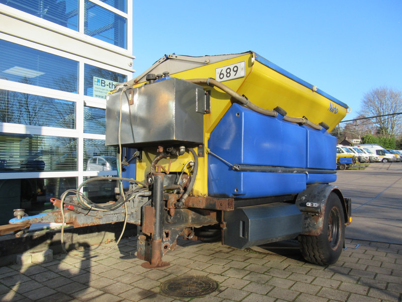NIDO Stratos B17KR-21 AWCLN-350 1,7m3 + 850 L. Salzstreuer Saltspreader Zoutstrooier - Машина за разпръскване на сол/ Пясък: снимка 5 NIDO Stratos B17KR-21 AWCLN-350 1,7m3 + 850 L. Salzstreuer Saltspreader Zoutstrooier - Машина за разпръскване на сол/ Пясък: снимка 5