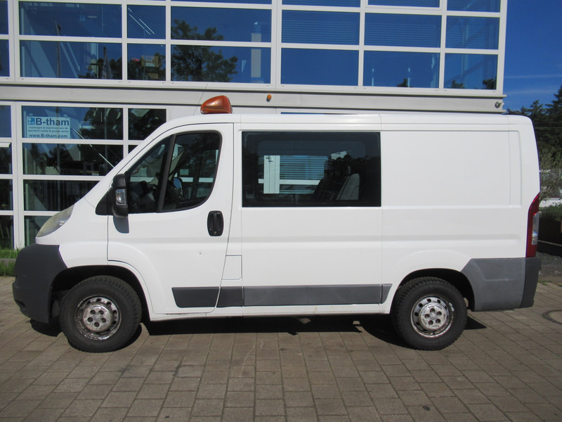 Peugeot Boxer 330 2.2 HDI 96KW L1H1 DOKA Dubbelcabine AIRCO P+ - Малък ван, Бус с двойна кабина: снимка 2 Peugeot Boxer 330 2.2 HDI 96KW L1H1 DOKA Dubbelcabine AIRCO P+ - Малък ван, Бус с двойна кабина: снимка 2