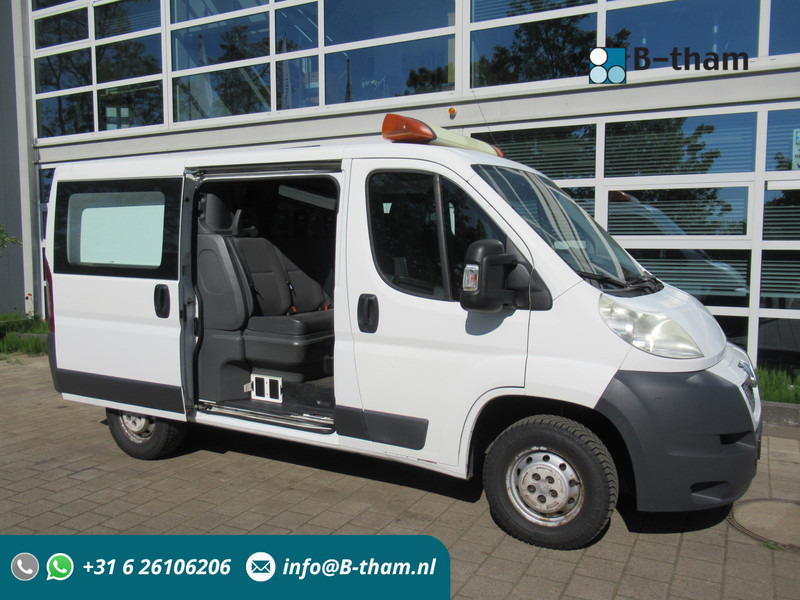 Peugeot Boxer 330 2.2 HDI 96KW L1H1 DOKA Dubbelcabine AIRCO P+ - Малък ван, Бус с двойна кабина: снимка 1 Peugeot Boxer 330 2.2 HDI 96KW L1H1 DOKA Dubbelcabine AIRCO P+ - Малък ван, Бус с двойна кабина: снимка 1