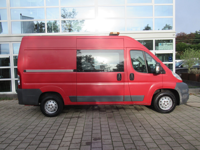Peugeot Boxer 330 2.2 HDI 96KW L2H2 Dubbelcabine P+ DOKA - Малък ван, Бус с двойна кабина: снимка 3 Peugeot Boxer 330 2.2 HDI 96KW L2H2 Dubbelcabine P+ DOKA - Малък ван, Бус с двойна кабина: снимка 3