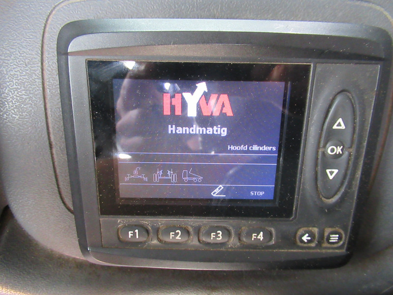 Мултилифт с кука камион, Камион с кран Scania P 320 B 6x2*4 + HMF 835 + HYVA Haakarm: снимка 12