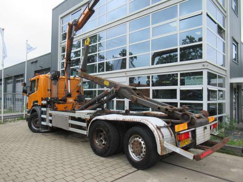 Scania P 320 B 6x2*4 + HMF 835 + HYVA Haakarm - Мултилифт с кука камион, Камион с кран: снимка 4 Scania P 320 B 6x2*4 + HMF 835 + HYVA Haakarm - Мултилифт с кука камион, Камион с кран: снимка 4