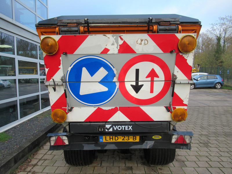 Votex VT420 Veeg-zuigmachine Zuigwagen Saugwagen - Мотоблок: снимка 5 Votex VT420 Veeg-zuigmachine Zuigwagen Saugwagen - Мотоблок: снимка 5