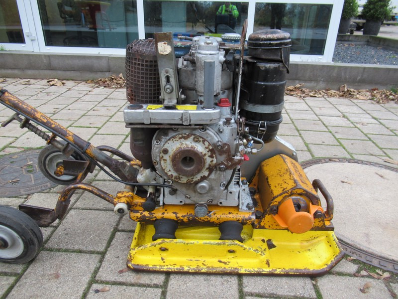 Wacker - Hatz DPS Trilplaat ES 75-2275, 4,1KW - Виброплоча: снимка 2 Wacker - Hatz DPS Trilplaat ES 75-2275, 4,1KW - Виброплоча: снимка 2