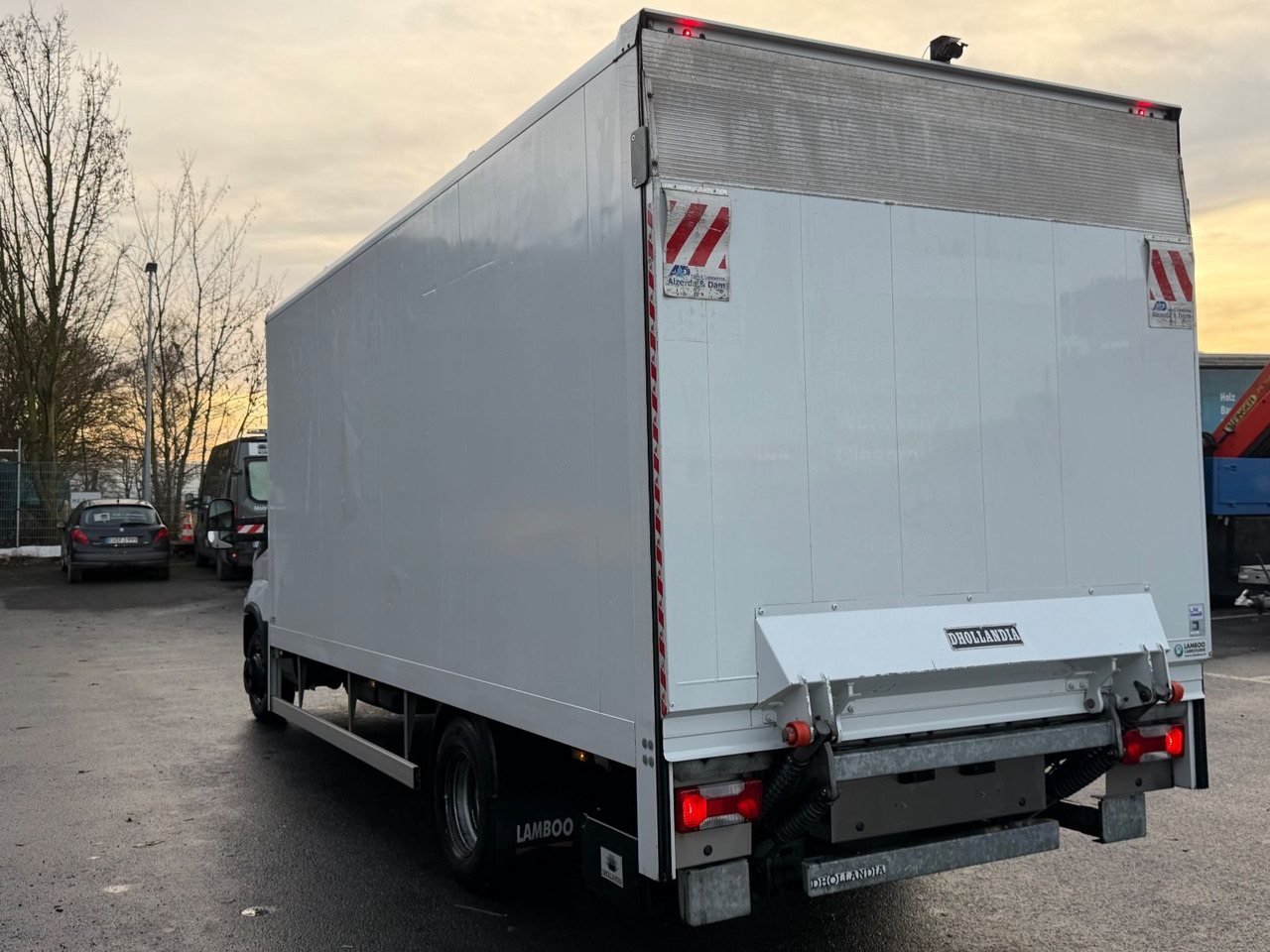 Iveco 70C18 HiMatic, Klima, Luftfederung, Lbw 5x units - Лекотоварен автомобил фургон: снимка 4 Iveco 70C18 HiMatic, Klima, Luftfederung, Lbw 5x units - Лекотоварен автомобил фургон: снимка 4