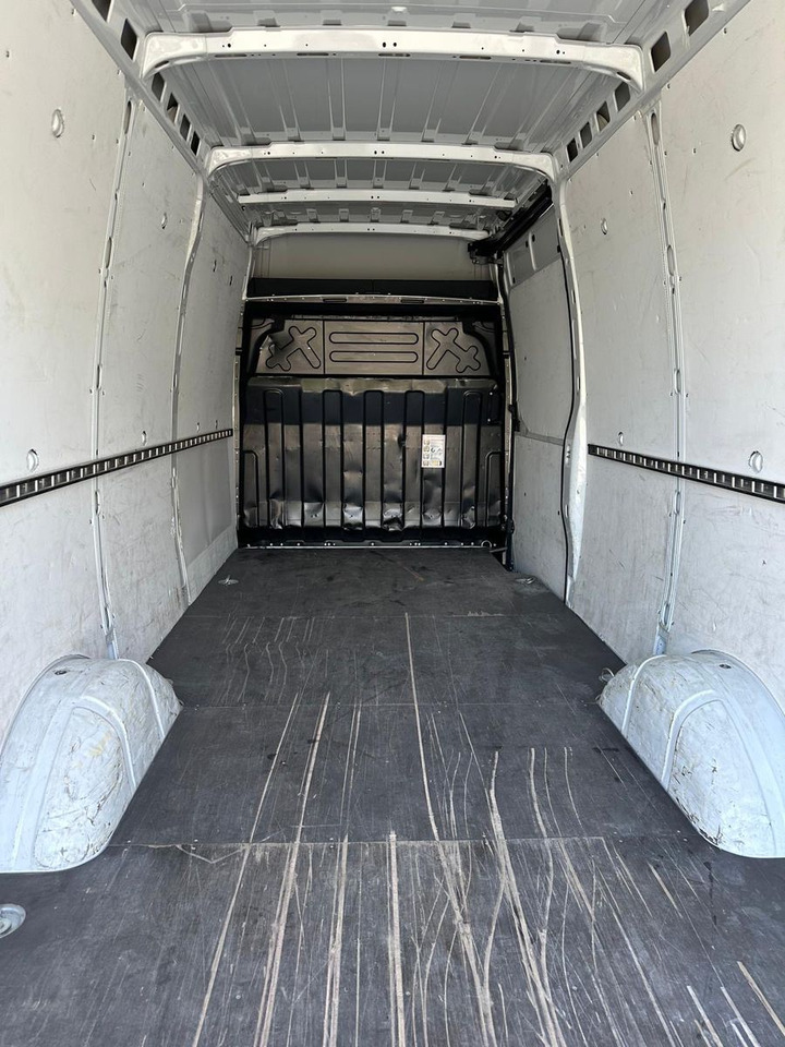 Товарен бус Iveco Daily 35S14 *MAXI* Radstand 4100*Kamera*TOP: снимка 10