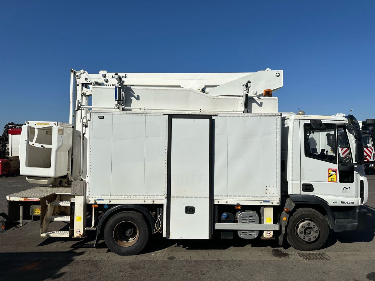 Iveco EuroCargo 120E18 + COMET 151TAL*Steiger - Автовишка: снимка 2 Iveco EuroCargo 120E18 + COMET 151TAL*Steiger - Автовишка: снимка 2