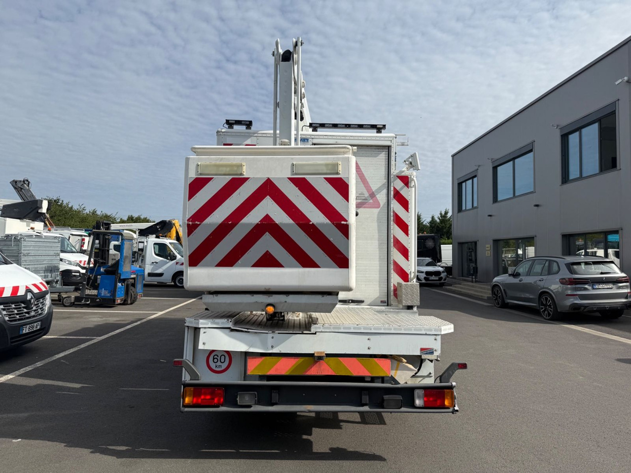 Iveco Eurocargo 120E18 E5/15m/Comet 151TAL - Автовишка: снимка 5 Iveco Eurocargo 120E18 E5/15m/Comet 151TAL - Автовишка: снимка 5