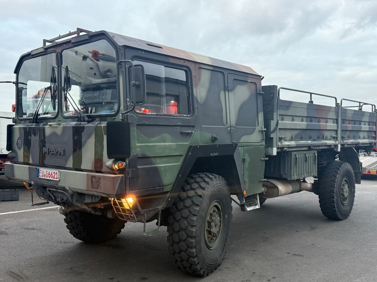 MAN KAT 1 5T MIL GL 4x4 , Pritsche, Allrad, viel neu - Бордови камион: снимка 2 MAN KAT 1 5T MIL GL 4x4 , Pritsche, Allrad, viel neu - Бордови камион: снимка 2