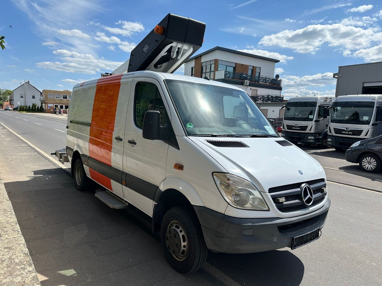 Mercedes-Benz Sprinter 515 CDI 4X4 13,2m Versailift ET-38-LFHD - Автовишка: снимка 4 Mercedes-Benz Sprinter 515 CDI 4X4 13,2m Versailift ET-38-LFHD - Автовишка: снимка 4